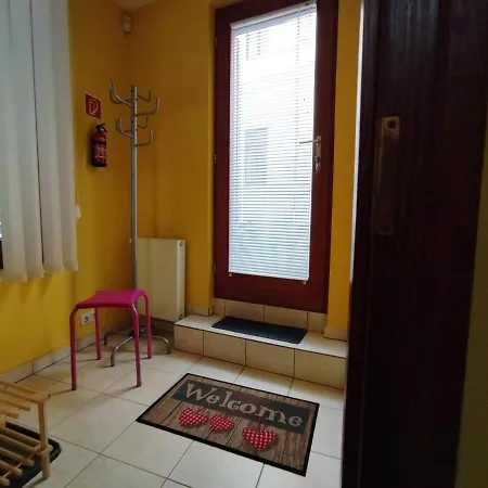 Apartmán Keltaur With Garage Pětikostelí