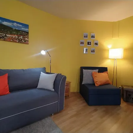 Apartament Keltaur Studio Apartman With Garage